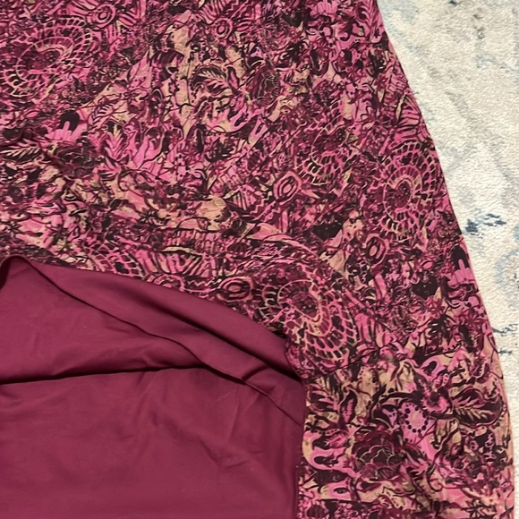 b.i.y.a.y.c.d.a. Red and Gold Floral and Leaf Pattern Midi A-Line Skirt - Picture 8 of 10